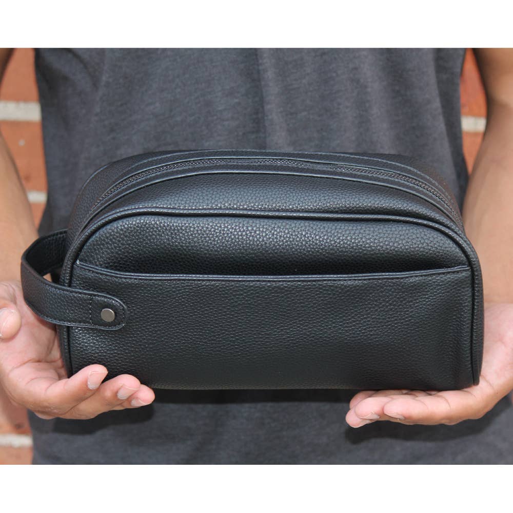 Men's Dopp/Toiletry Kit: Black or Brown