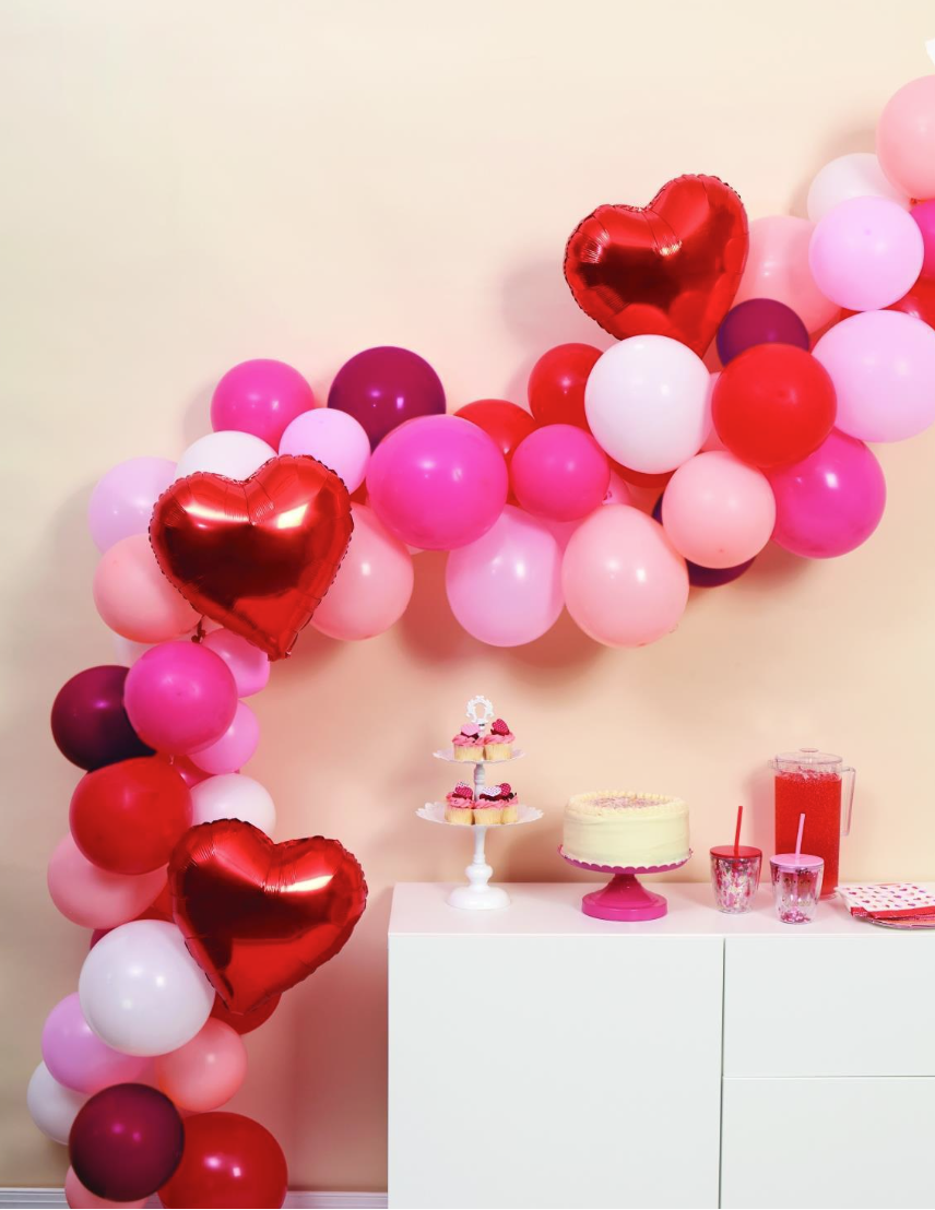 ALL MY LOVE VALENTINE BALLOON GARLAND