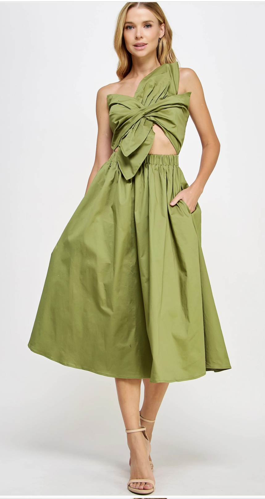 Wendy Knotted Flower Bow Midi Dress